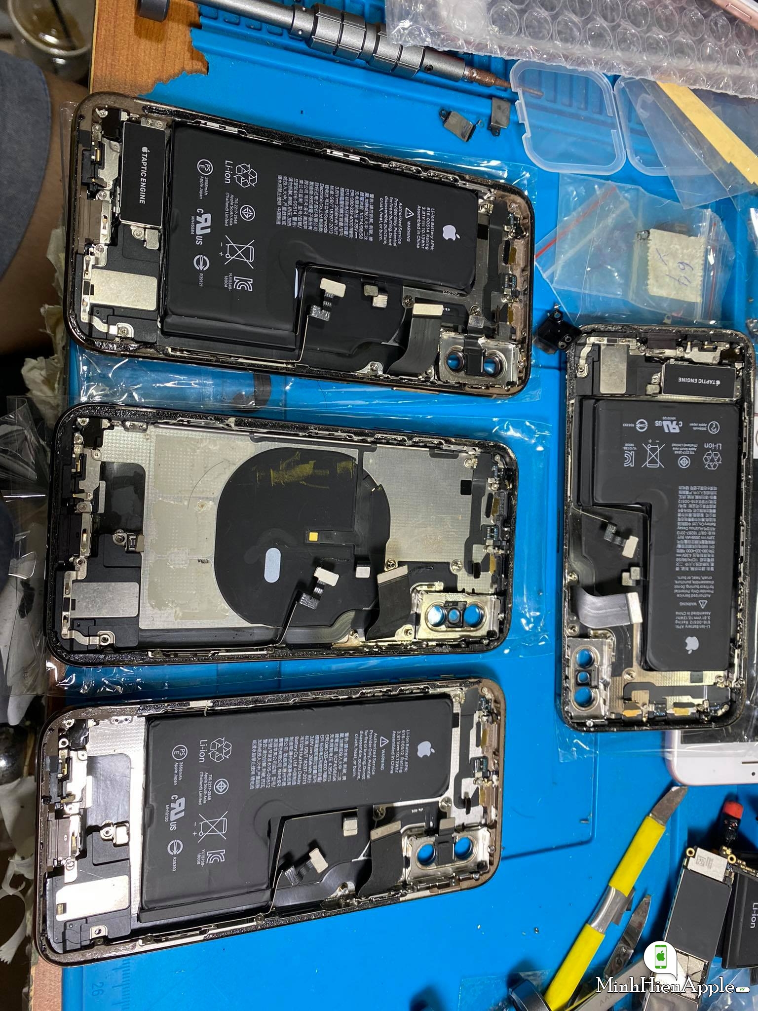 Cụm lưng iphone Xs