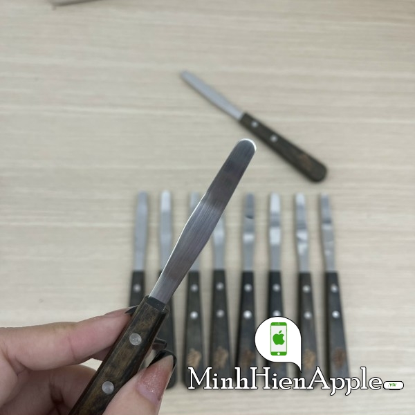 dao tách màn hình cán gỗ