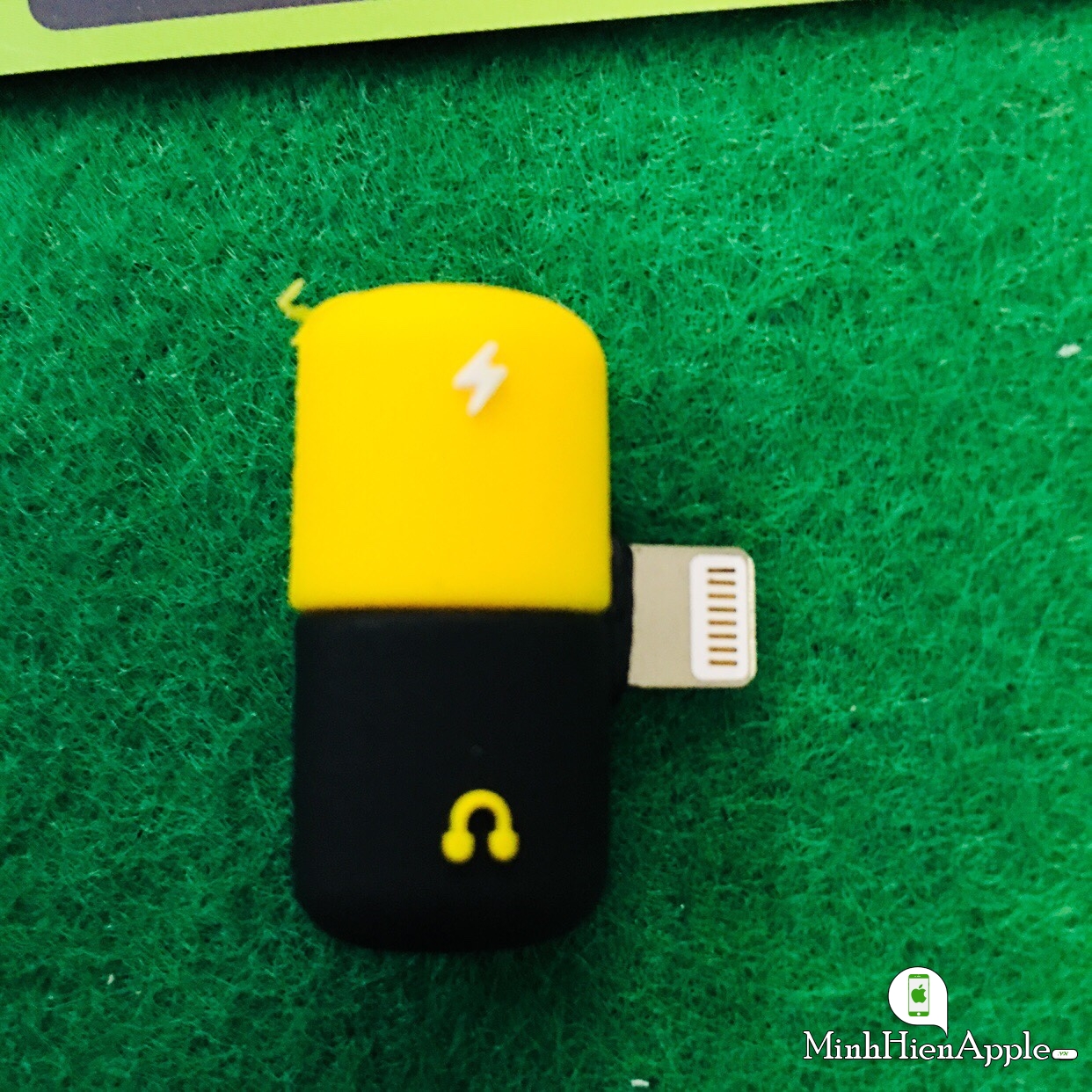 Đầu Chuyển iphone 2 in 1 Lightning Splitter