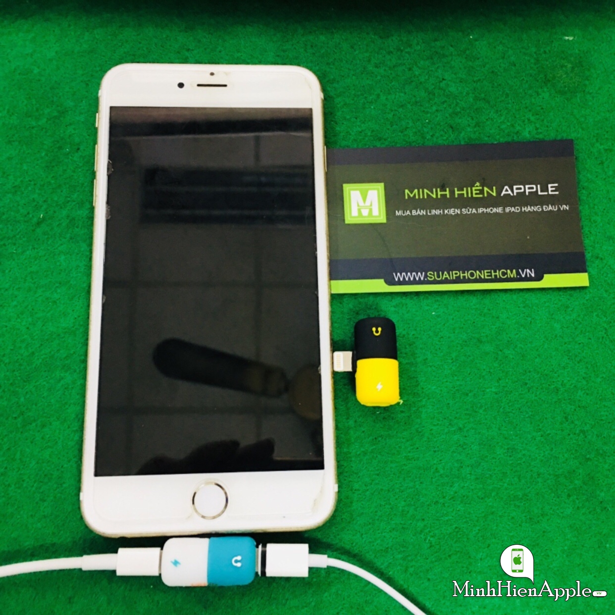 Đầu Chuyển iphone 2 in 1 Lightning Splitter