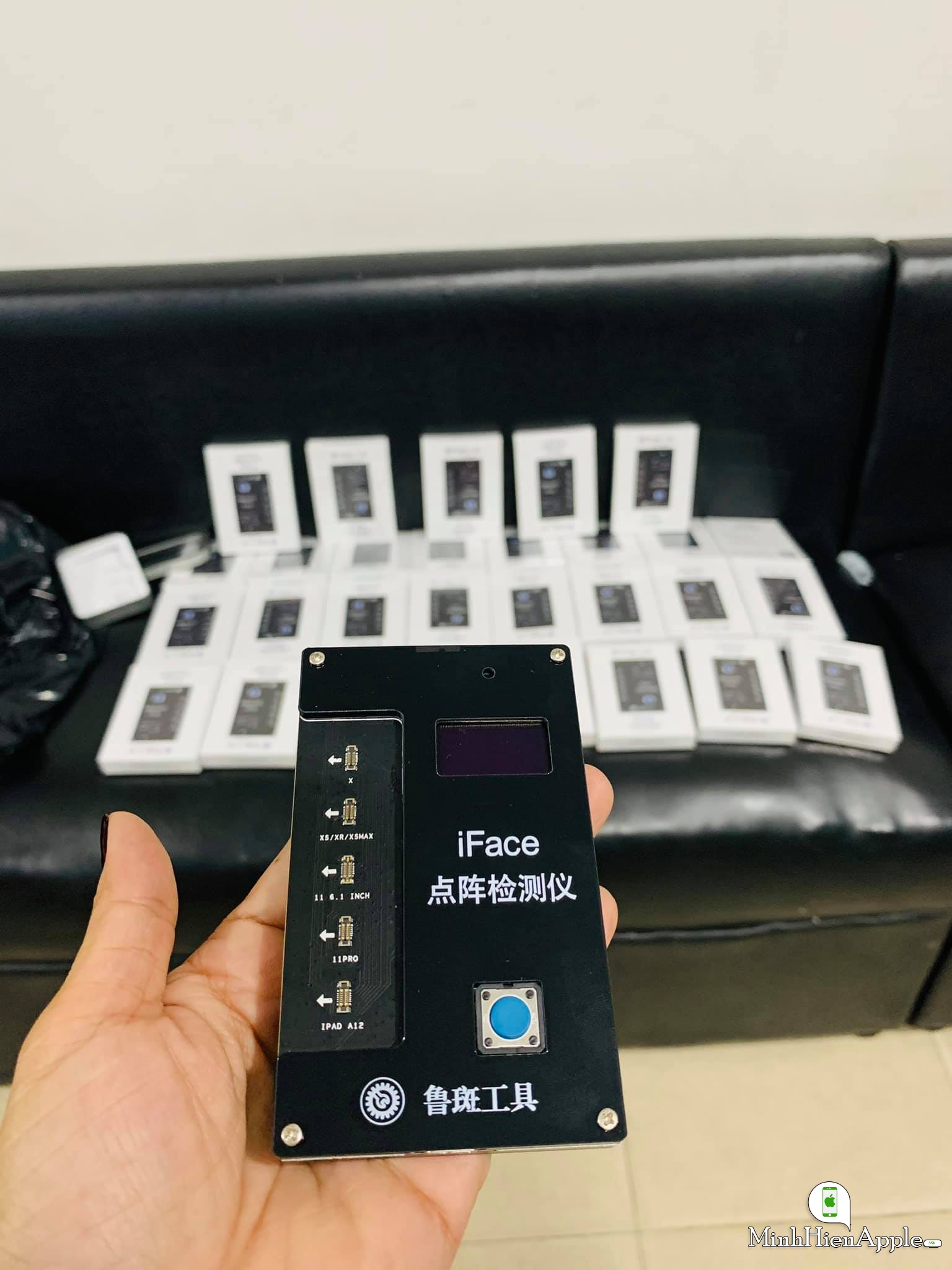 Đế Test Face ID Camera Trước