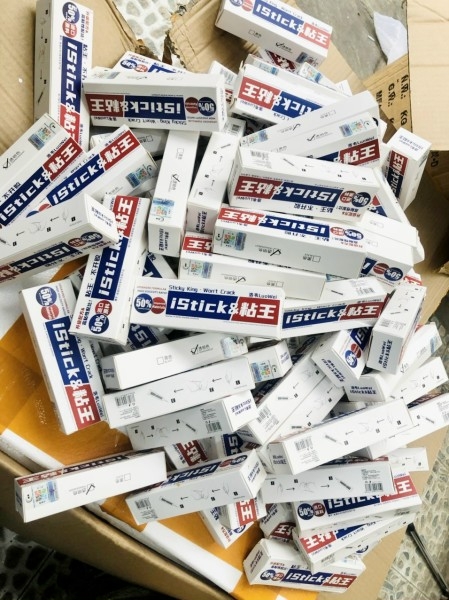 Keo dán đa năng iStick