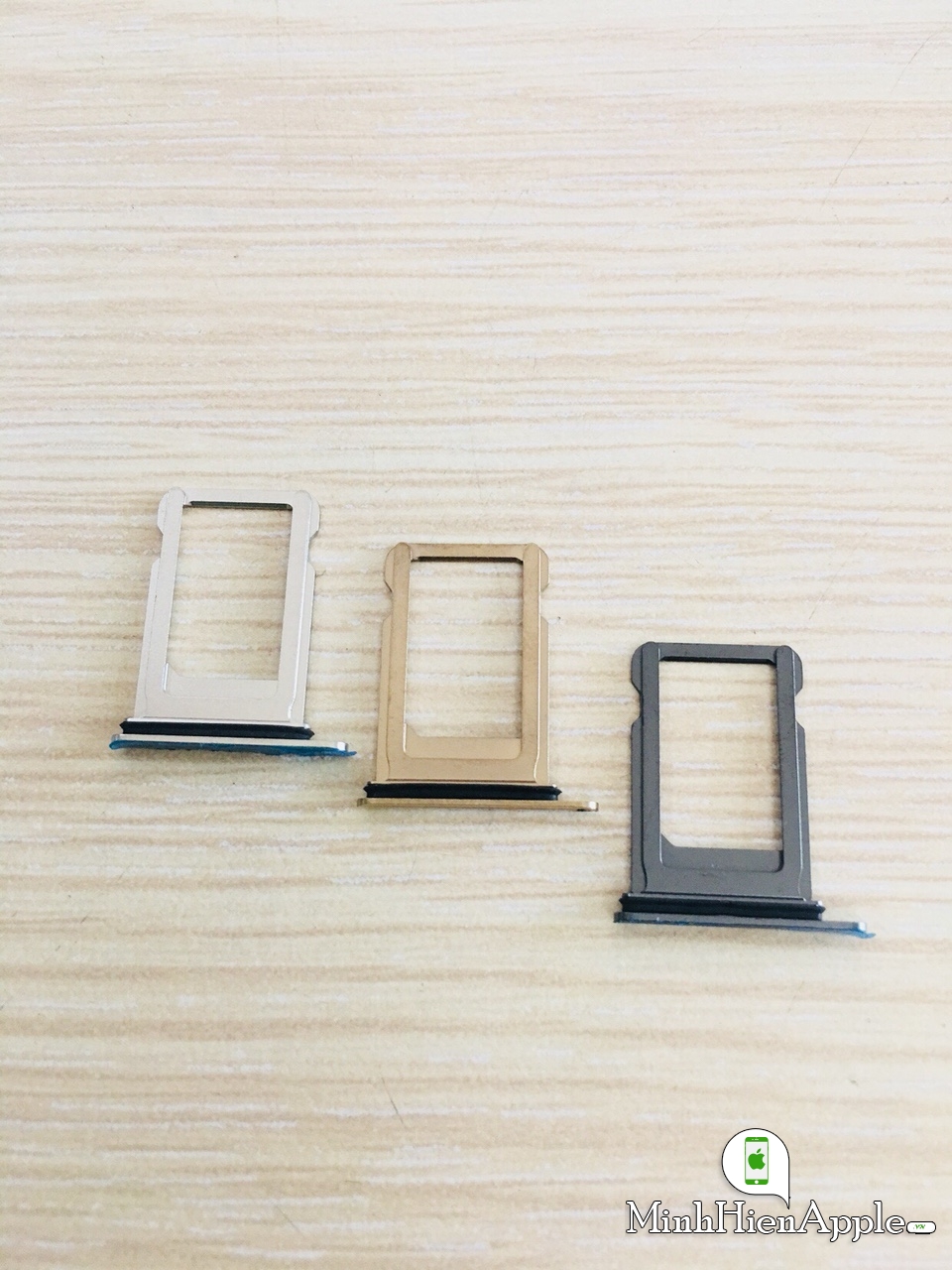 Khay sim iphone Xs