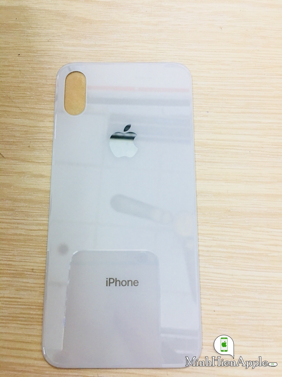 Kính lưng zin iphone Xs