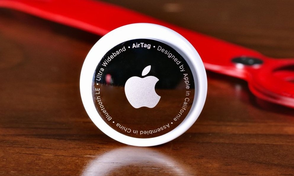 mô hình airtag bán lẻ 110k
