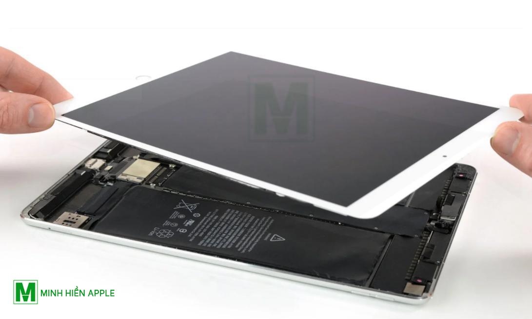 Thay màn hình iPad Pro 9.7 12.9
