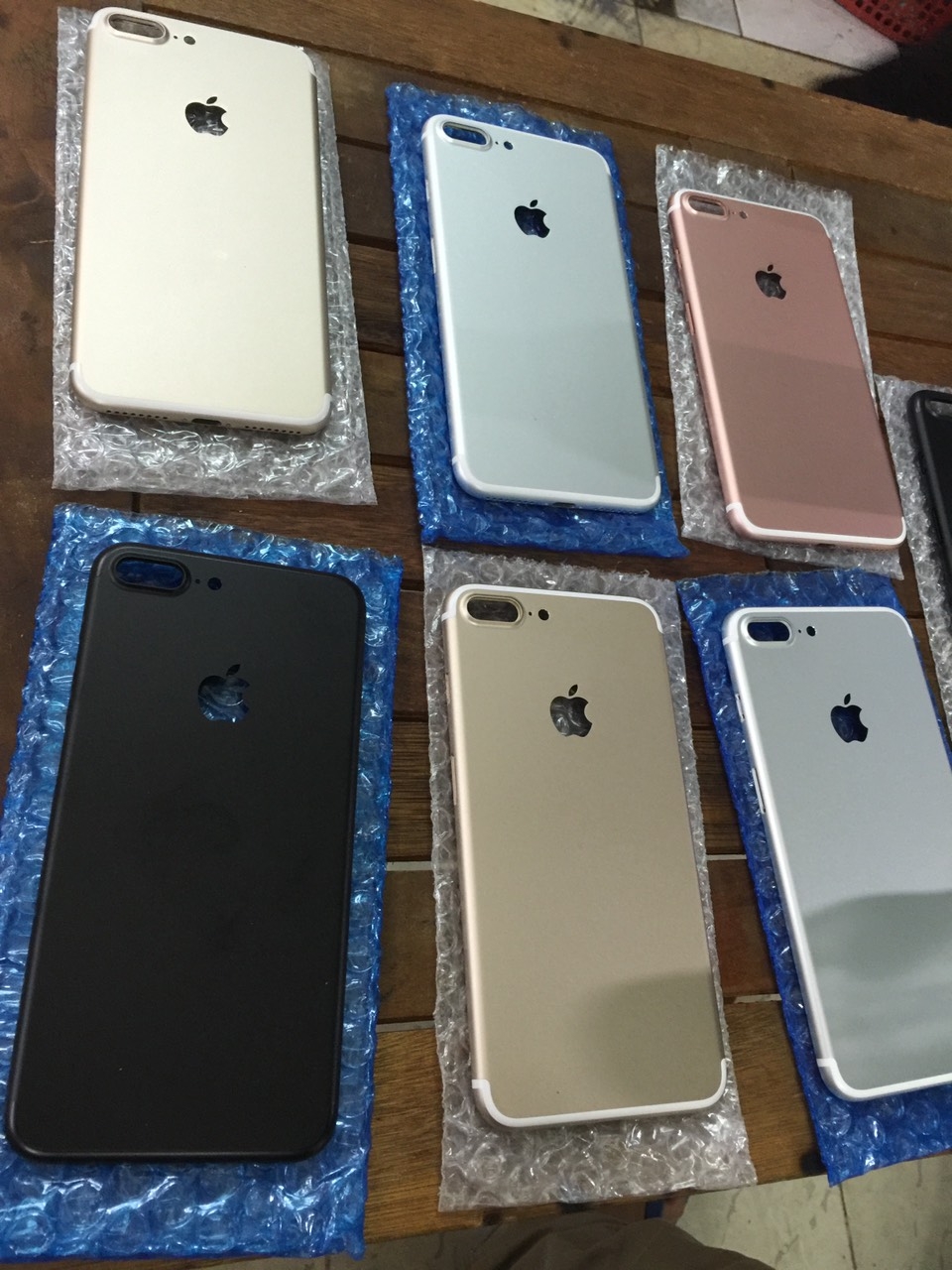 Thay vỏ iPhone đồng giá 120k