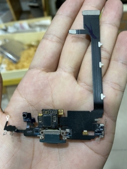 Đuôi sạc 11promax Zin bóc máy