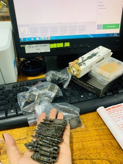 Main X mặt trên