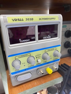 Máy cấp nguồn 303
