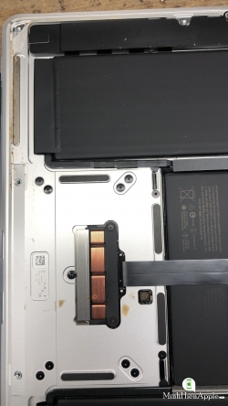 Nhận mở icloud Macbook