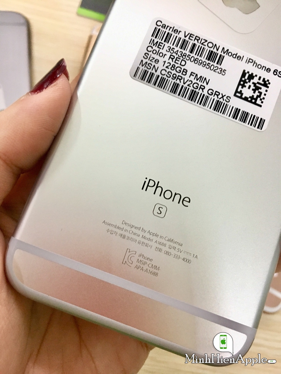 Vỏ iPhone 6S zin khắc sẵn form Hàn Quốc