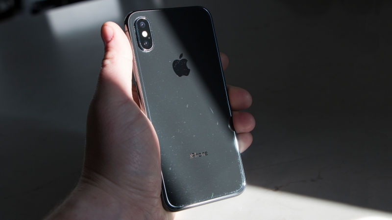 Xóa vết trầy màn hình iphone X Xr Xs